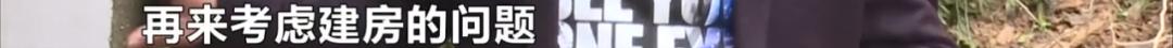 DƬ